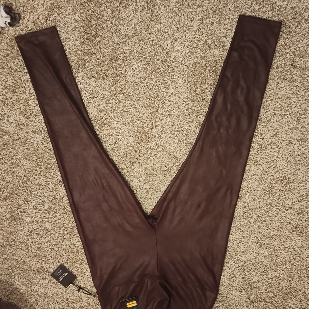 New with tags Leggings dark purple wine color full length